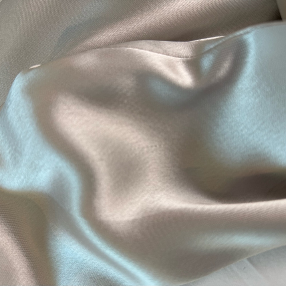 NWT Galvan London Platinum Silk Bell Sleeve Jacket Bridal Quiet Luxury‎ Luxe 8 - Picture 5 of 13